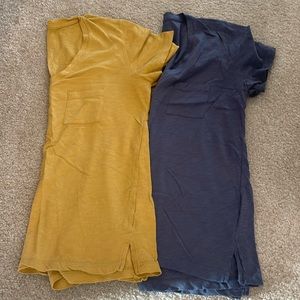 Madewell perfect tee bundle! Both in EUC